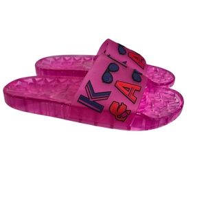 Karl Lagerfeld bright pink Paris Tylee pool slides